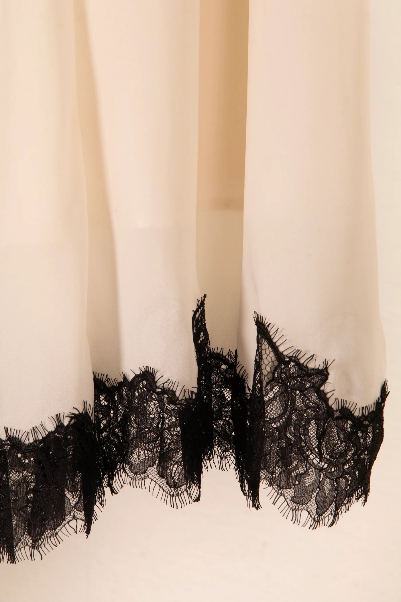 Auden Lace Skirt - White