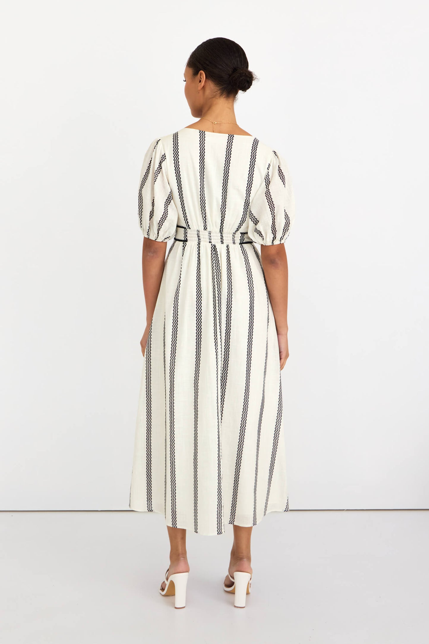 Leslie Strip Bubble Sleeve Maxi Dress